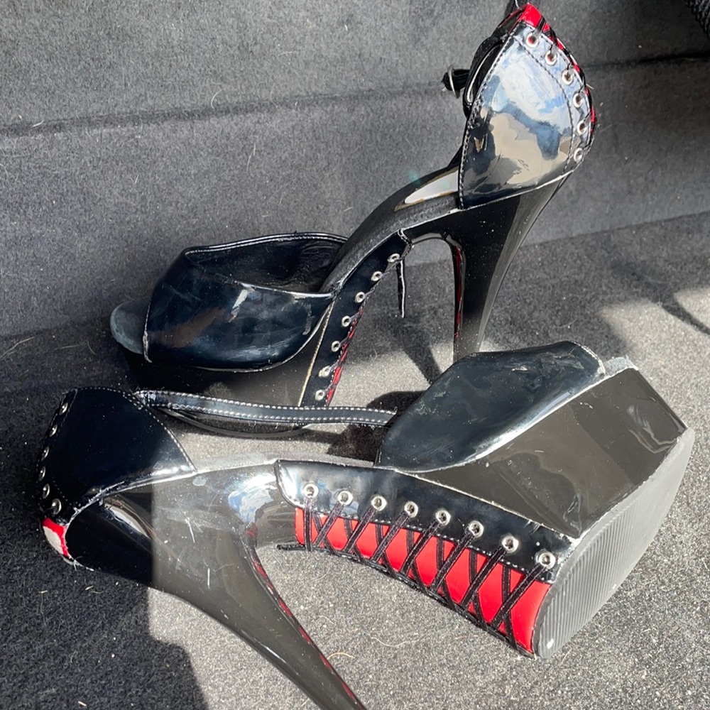 Pleaser heels